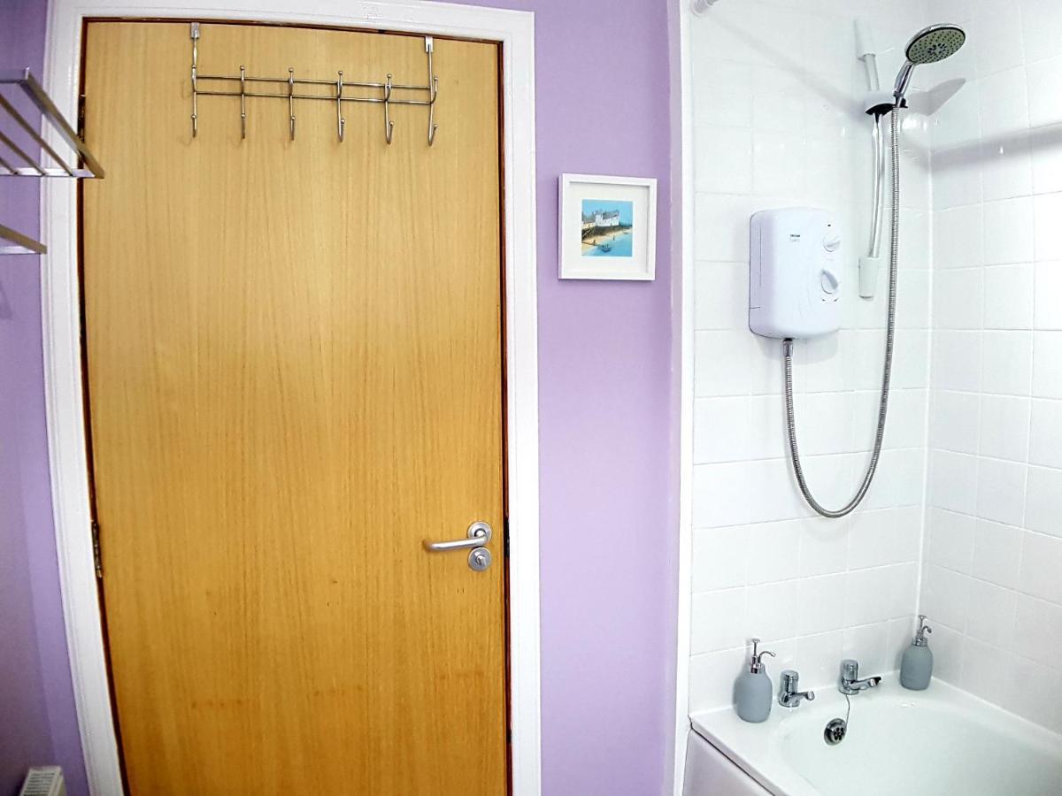 Hill View 2 Bedroom Free Parking 因弗内斯 外观 照片