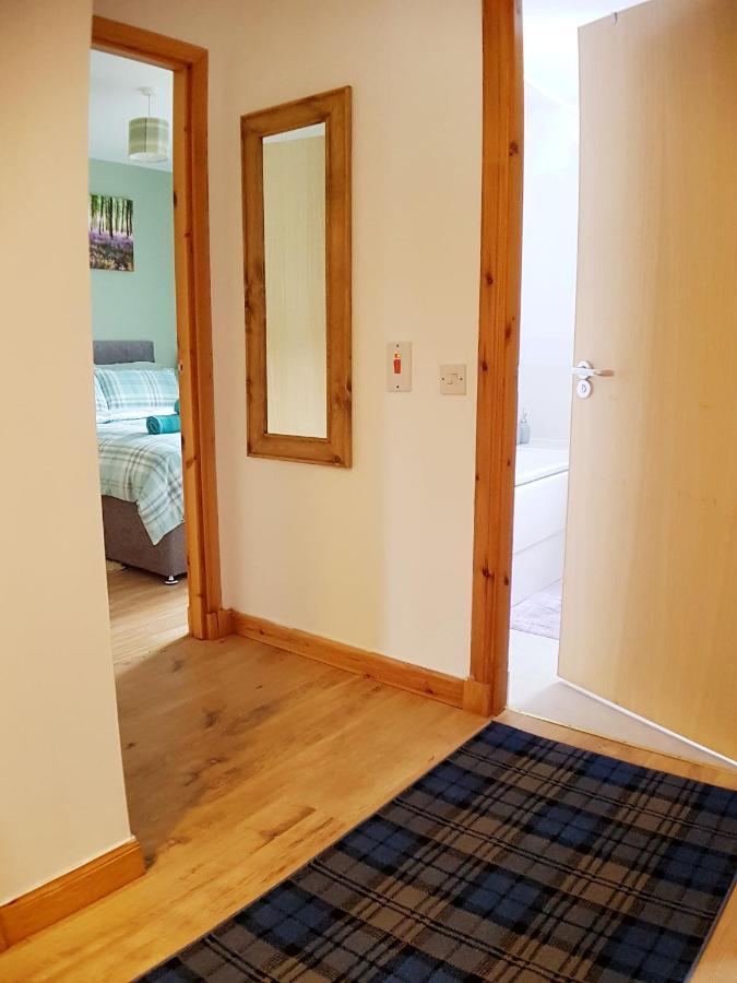 Hill View 2 Bedroom Free Parking 因弗内斯 外观 照片